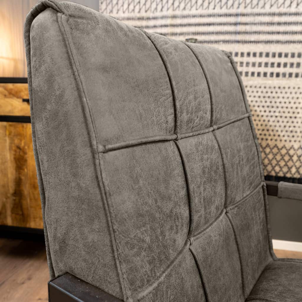Mora Chair