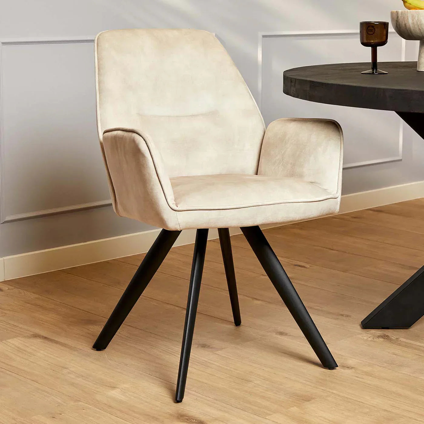 Zova Dining Chair